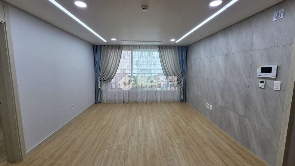 경기 안양만안구 안양동 안양동 아파트와 오피스텔이 함께있는 깔끔한 인테리어 3룸 분양 매물번호 17066 사진 1
