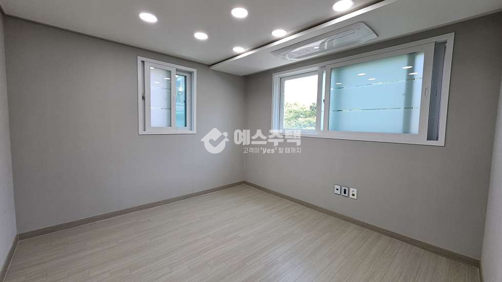 서울 금천구 시흥동 시흥동 집 앞 숲세권이 펼쳐진 공원과 산책로가 촤락 3룸 분양 매물번호 17079 사진 3