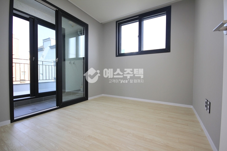 경기 수원장안구 영화동 수원 3룸 ♣ 영화동 가장 넓은데 테라스에 베란다 세상에 ♣ 분양 매물번호 15071 사진 5