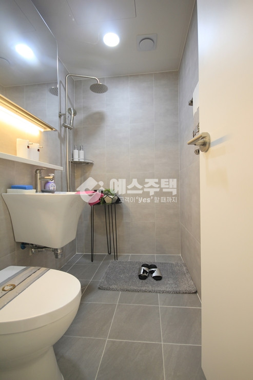 경기 수원장안구 영화동 수원 3룸 정남향/햇볕 잘 드는 3룸 분양 매물번호 15072 사진 5