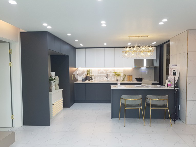 경기 수원영통구 망포동 수원 망포동 3룸 다양한 인프라,편리한교통 분양 매물번호 16408 사진 2